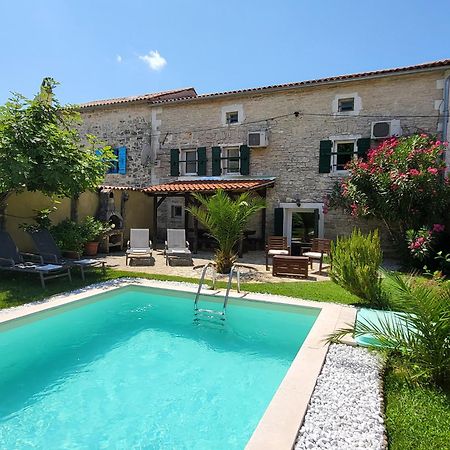 Casa Stifanici Villa Baderna Kültér fotó